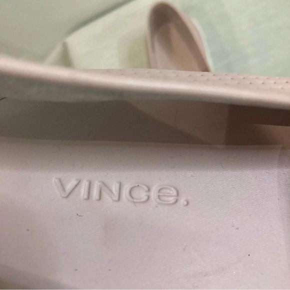 VINCE Sz 8 Blair Sneakers Perforated leather Slip-on Design Rubber Sole Loafers - Picture 3 of 10